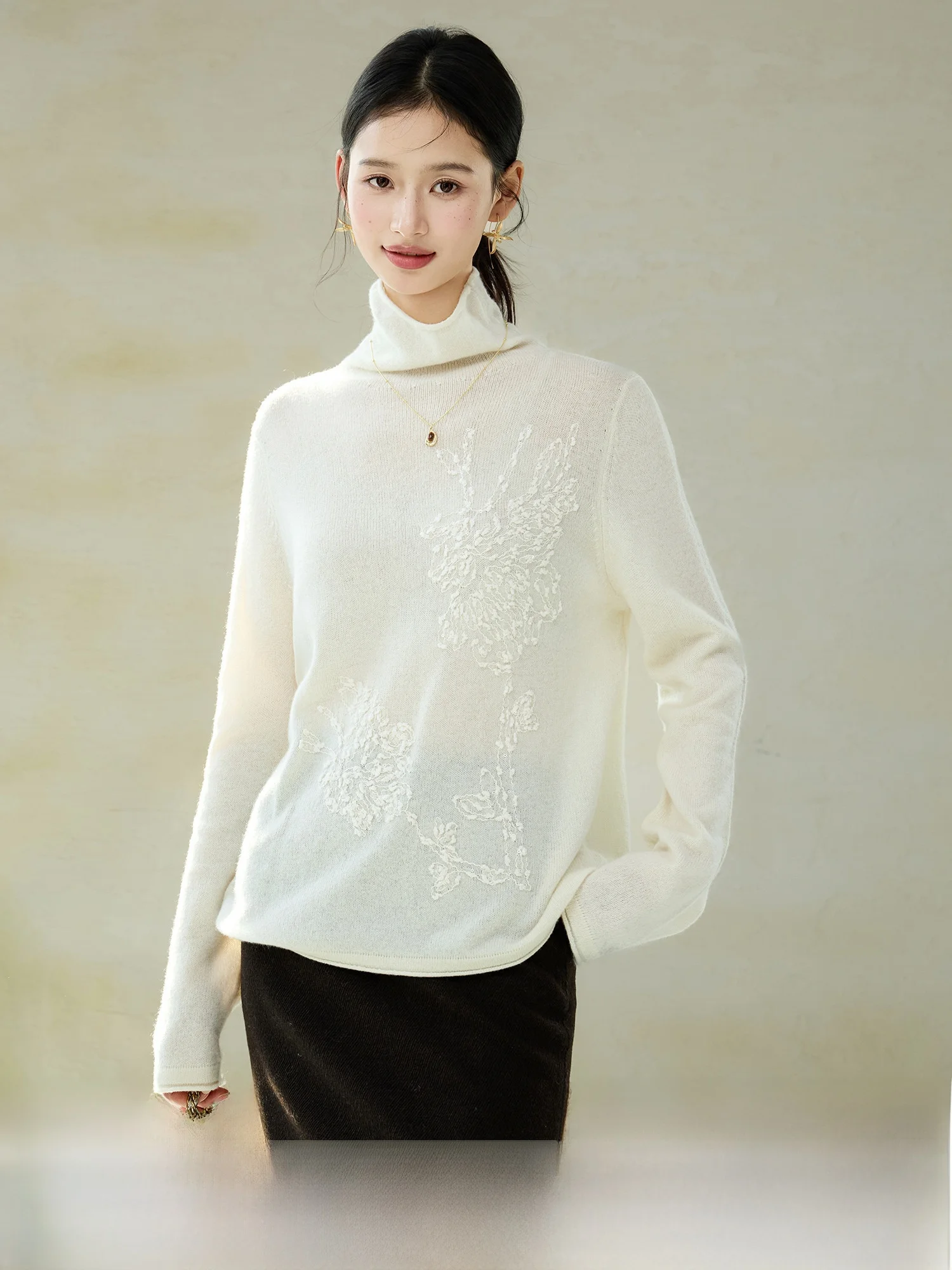 Женский свитер Ele Embroidered Camere из тонкой вязки, роскошный, весенний, модный, с высоким воротником, длинными рукавами
Женский свитер Ele Embroidered Camere из тонкой вязки, роскошный, весенний, модный, с высоким воротником, длинными рукавами