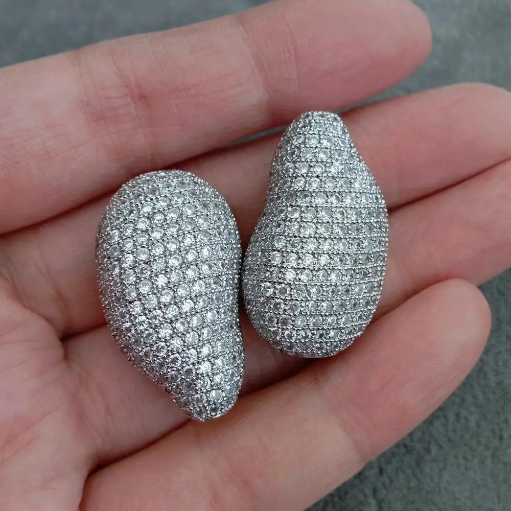 5 Pcs 18x30mm Bean Shape Paved Cubic Zirconia Beads For DIY Jewelry Accessories Making
5 Pcs 18x30mm Bean Shape Paved Cubic Zirconia Beads For DIY Jewelry Accessories Making