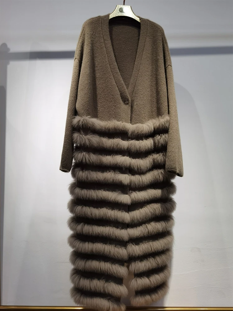 Women Autumn Real Fox Fur Knitting OverSize Spring Fox Fur Decoration Lady's Long Sweater Coat Length 120cm
Women Autumn Real Fox Fur Knitting OverSize Spring Fox Fur Decoration Lady's Long Sweater Coat Length 120cm