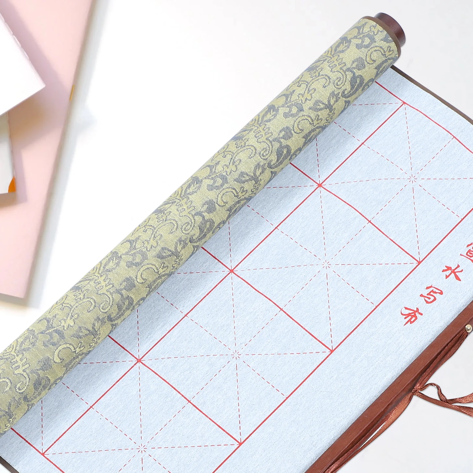 Water Writing Cloth Scroll Red Pen Calligraphy Practicing Non woven Fabric Child Japanese Supply Brush Compact Storage Art Wall
Water Writing Cloth Scroll Red Pen Calligraphy Practicing Non woven Fabric Child Japanese Supply Brush Compact Storage Art Wall