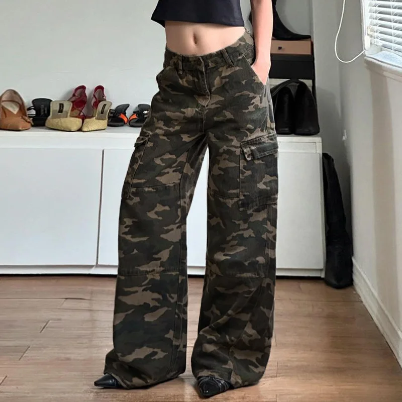 American street style camouflage color contrast tooling multi-pocket jeans women's low waist loose straight leg casual pants
American street style camouflage color contrast tooling multi-pocket jeans women's low waist loose straight leg casual pants