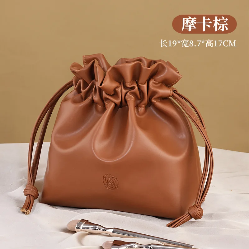 hot sale makeup bag cosmetics PU leather high-quality handbag new style fashionable storage bag
hot sale makeup bag cosmetics PU leather high-quality handbag new style fashionable storage bag
