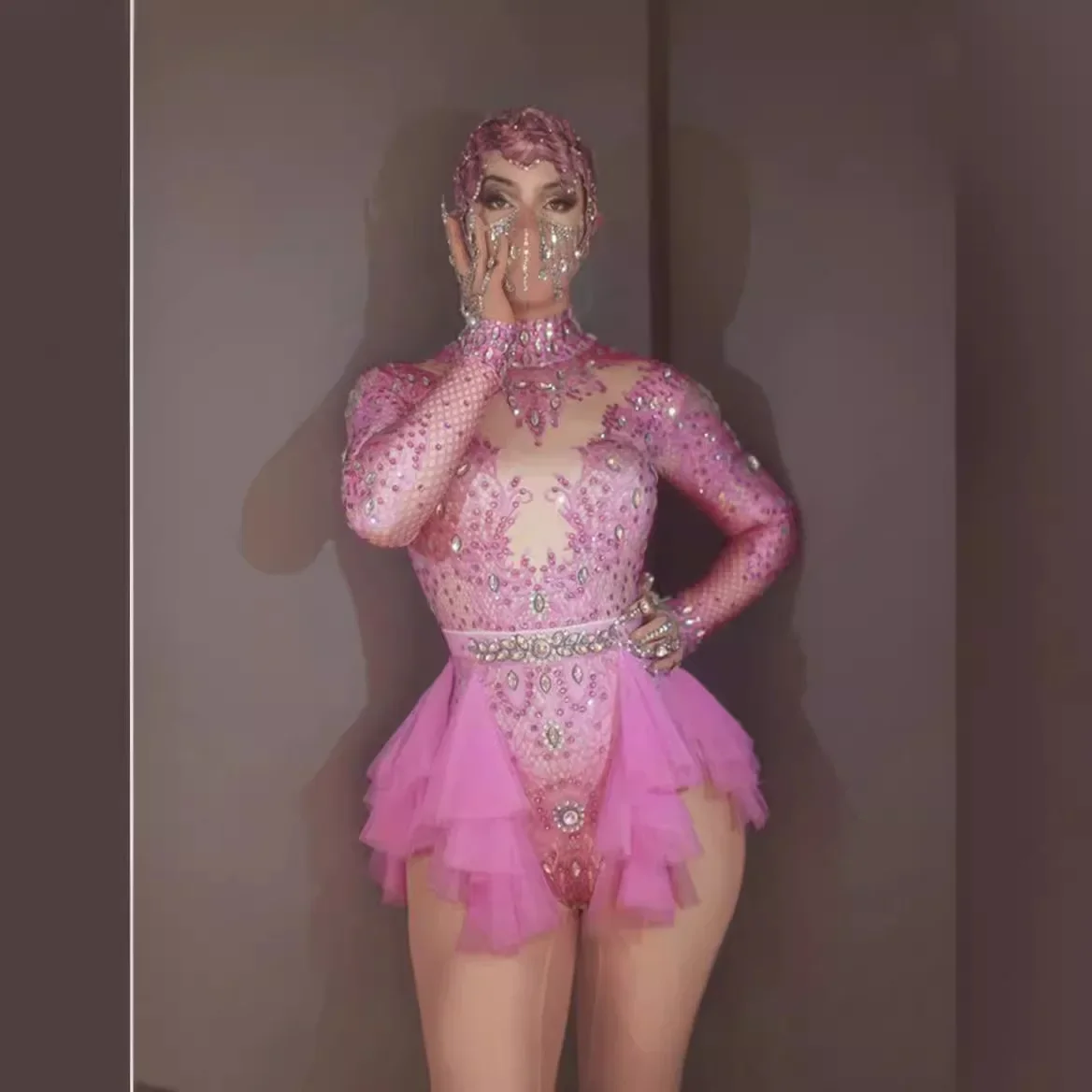 Sparkly Rhinestones Bodysuit Women ElasticPink Mesh Ruffles Crystal Leotard NightclubDancer Costume Stage Wear Party Outfit 7G 
Sparkly Rhinestones Bodysuit Women ElasticPink Mesh Ruffles Crystal Leotard NightclubDancer Costume Stage Wear Party Outfit 7G