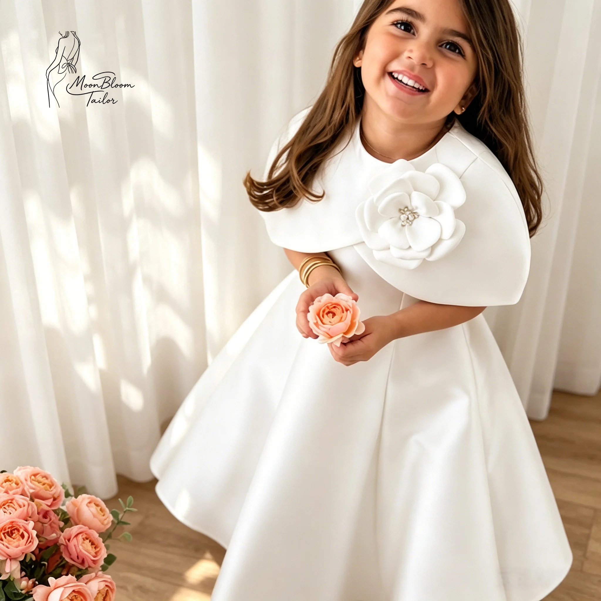 Baise Ren Flower Girl Dress White Cape Shawl and Princess Style Fluffy Skirt Featuring a distinctive shawl design this is a form
Baise Ren Flower Girl Dress White Cape Shawl and Princess Style Fluffy Skirt Featuring a distinctive shawl design this is a form