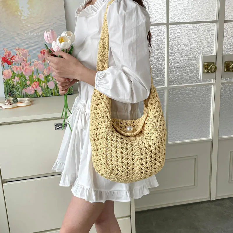 Large capacity hand-woven dumpling bag women's 2026 new shoulder crossbody hollow commuter bag beach bag
Large capacity hand-woven dumpling bag women's 2026 new shoulder crossbody hollow commuter bag beach bag