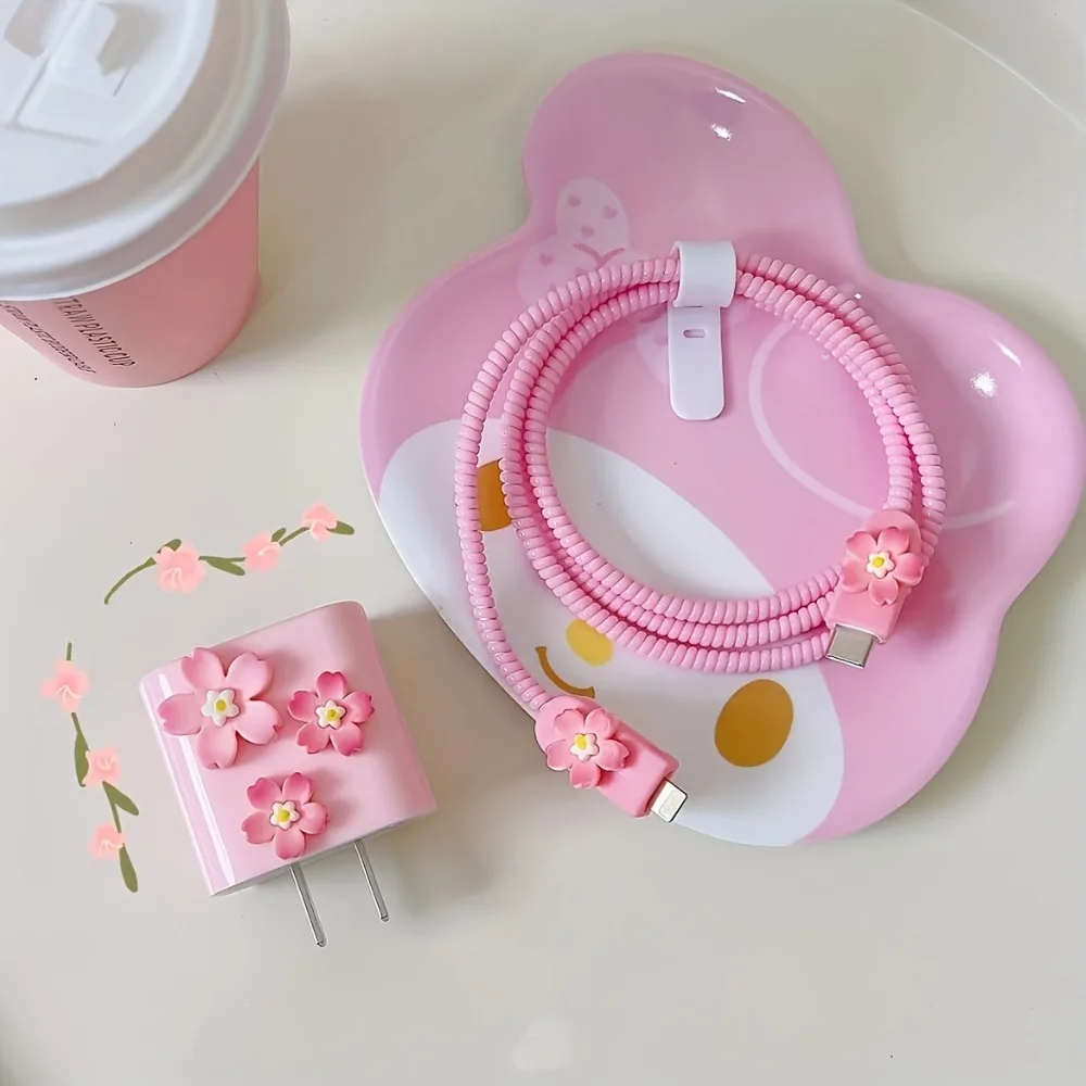 Защитный органайзер для зарядного устройства с розовой вишней для IPhone 16 14 13 Pro Max 18 Вт 20 Вт, комплект для намотки шнура для управления кабелем передачи данных
Защитный органайзер для зарядного устройства с розовой вишней для IPhone 16 14 13 Pro Max 18 Вт 20 Вт, комплект для намотки шнура для управления кабелем передачи данных