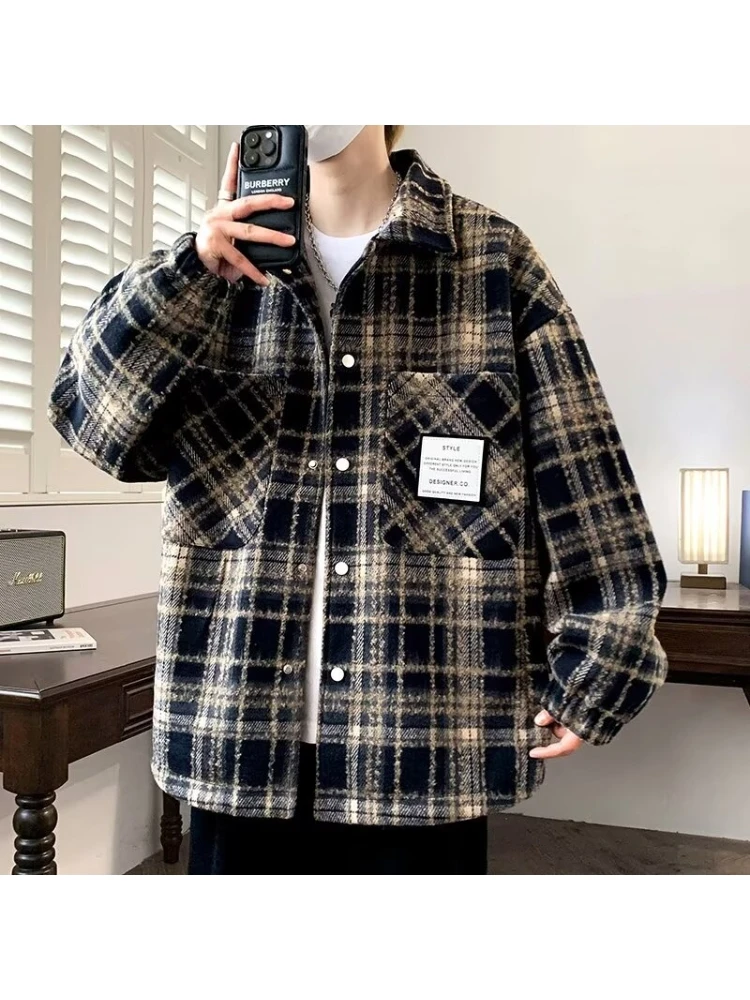 Мужская свободная повседневная куртка в клетку больших размеров American Style с капюшоном, весна-осень, из полиэстера, на пуговицах
Мужская свободная повседневная куртка в клетку больших размеров American Style с капюшоном, весна-осень, из полиэстера, на пуговицах