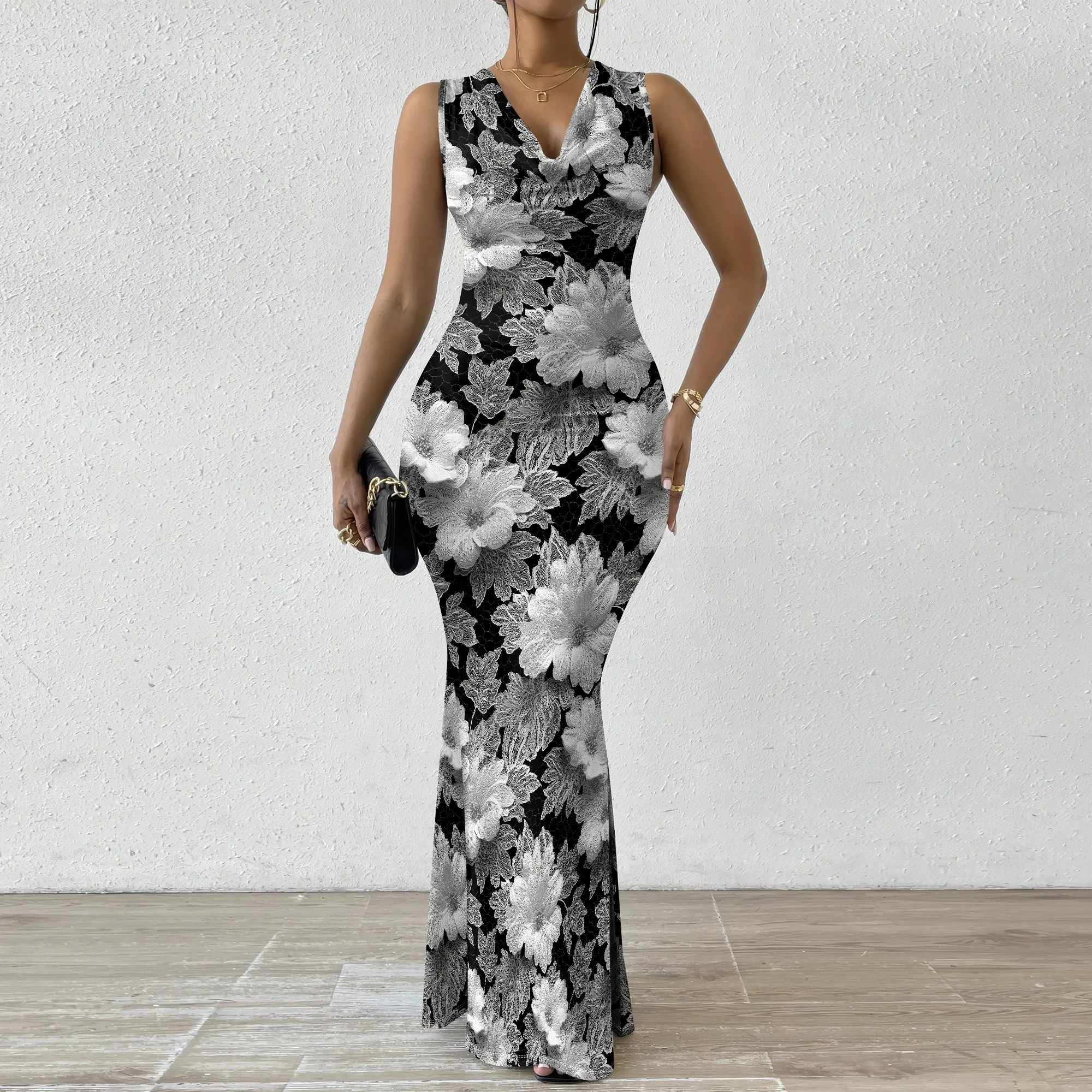 Elegant Black and White Floral Design Bodycon Dress Women's Sleeveless Maxi Dress - XS-2XL Chic Casual or Cocktail Dress
Elegant Black and White Floral Design Bodycon Dress Women's Sleeveless Maxi Dress - XS-2XL Chic Casual or Cocktail Dress