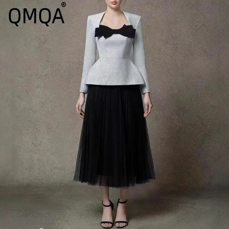 QMQA Fashion Women's Elegant Two-Piece Set Square Collar Spliced Bow Long Sleeve Top High Waist Mesh Skirts Sets Autumn QM791
QMQA Fashion Women's Elegant Two-Piece Set Square Collar Spliced Bow Long Sleeve Top High Waist Mesh Skirts Sets Autumn QM791