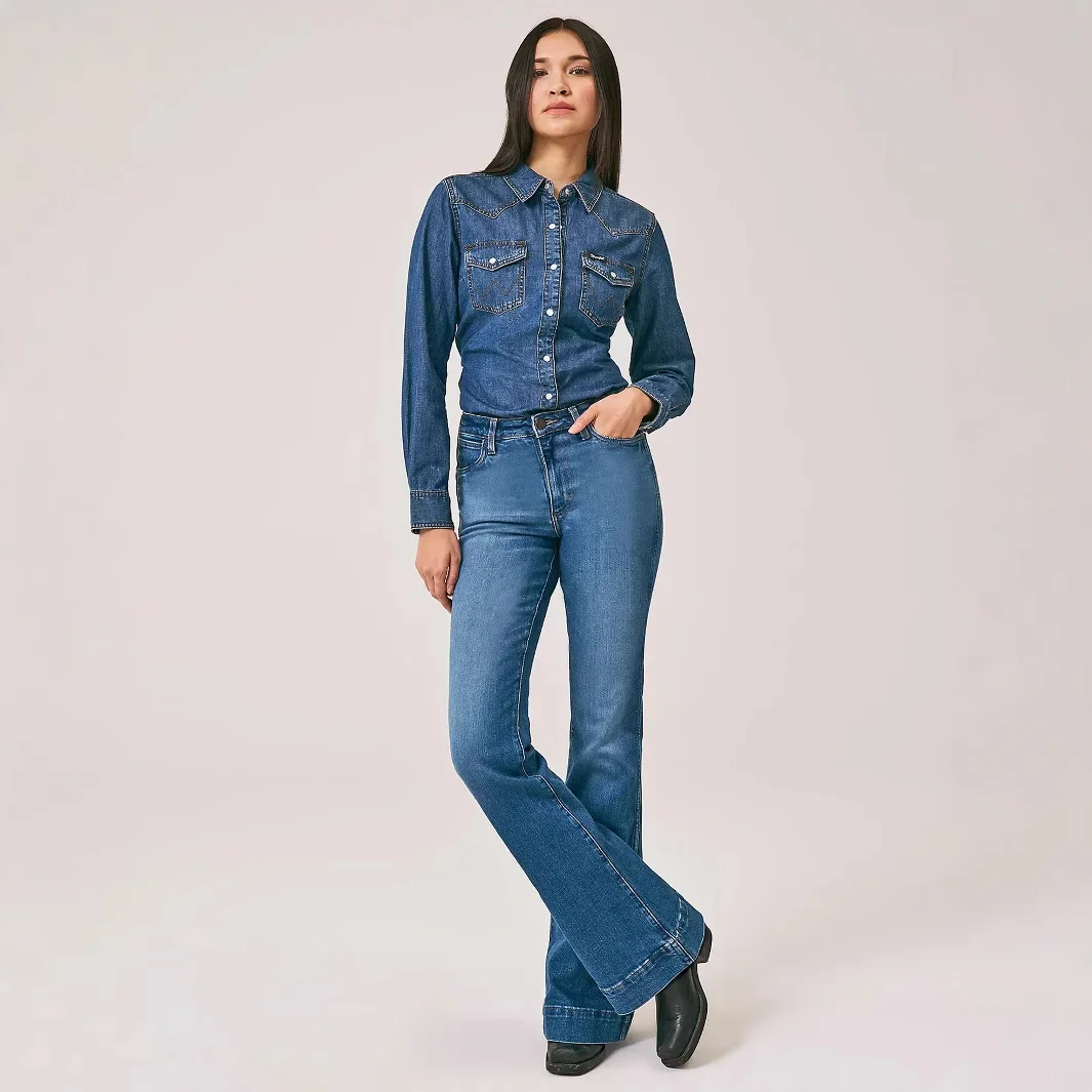 The New Style of Europe and The United States Casual Embroidered Denim Micro Flare Pants, Women Spring Stretch Comfortable Jeans
The New Style of Europe and The United States Casual Embroidered Denim Micro Flare Pants, Women Spring Stretch Comfortable Jeans