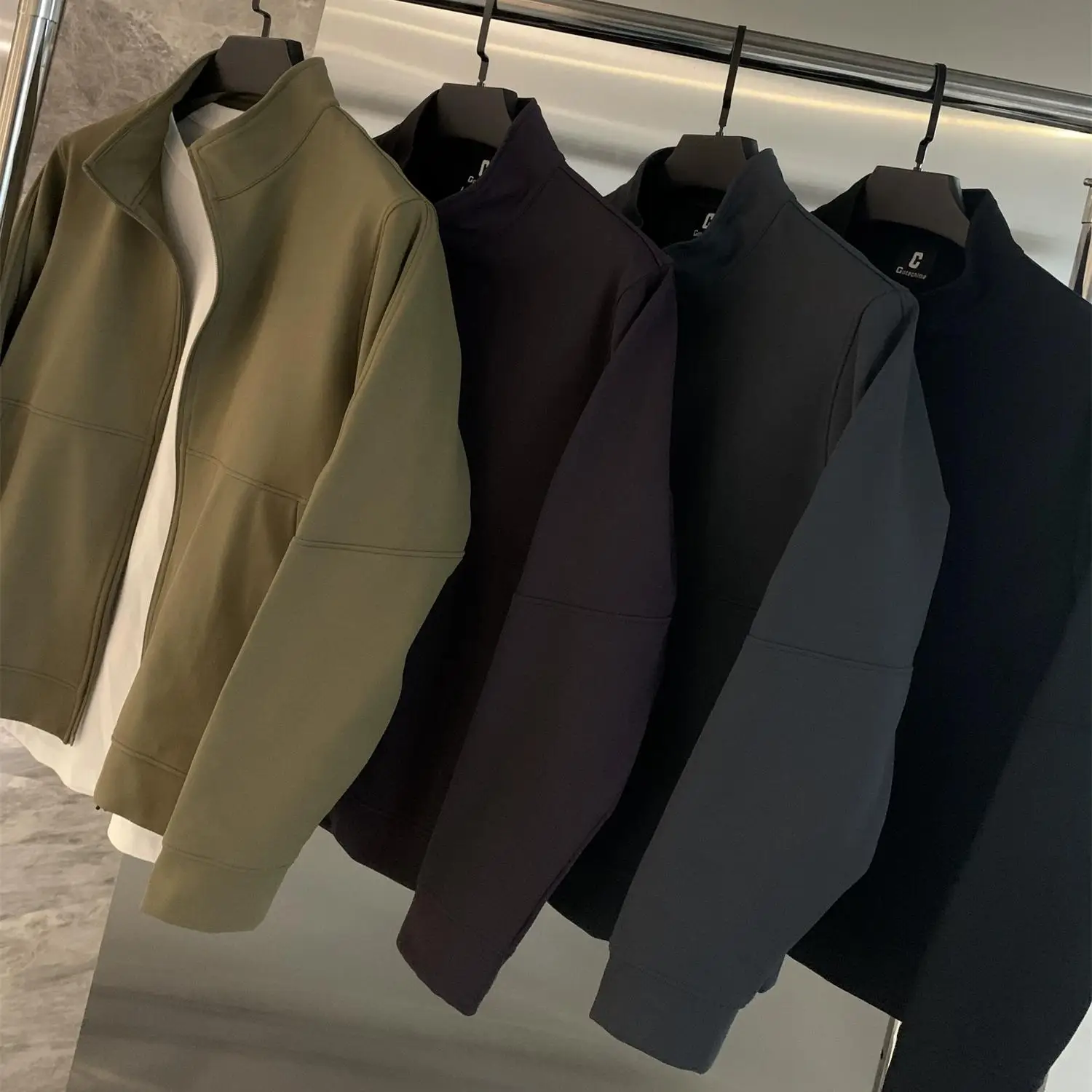 Необыкновенный Quali Outdoor Jaet, мужская осенняя клетчатая ткань с воротником-стойкой и воротником-стойкой Urban Faion Long Sve Stand Fit
Необыкновенный Quali Outdoor Jaet, мужская осенняя клетчатая ткань с воротником-стойкой и воротником-стойкой Urban Faion Long Sve Stand Fit