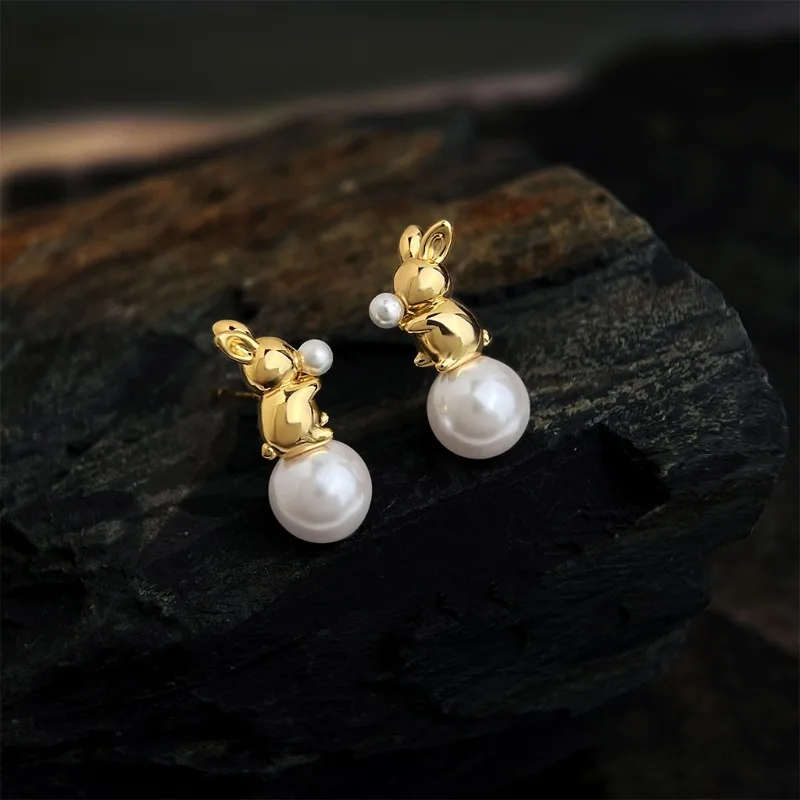 Creative Rabbit Pearl Earrings Niche Design Sweet Fun Women's Stud Ear Jewelry
Creative Rabbit Pearl Earrings Niche Design Sweet Fun Women's Stud Ear Jewelry