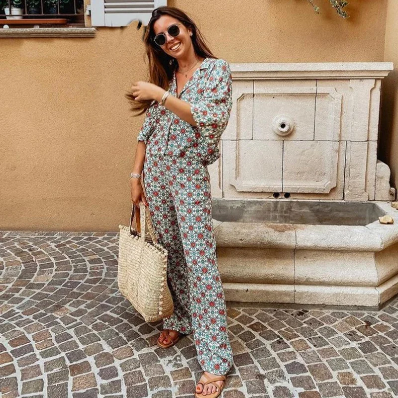 Women Print Pajams Set Elegant Blouse Pants Sets Two Pieces Long Sleeve Retro Blouse Shirts Sleepwear Female Loose Outfit Suits
Women Print Pajams Set Elegant Blouse Pants Sets Two Pieces Long Sleeve Retro Blouse Shirts Sleepwear Female Loose Outfit Suits