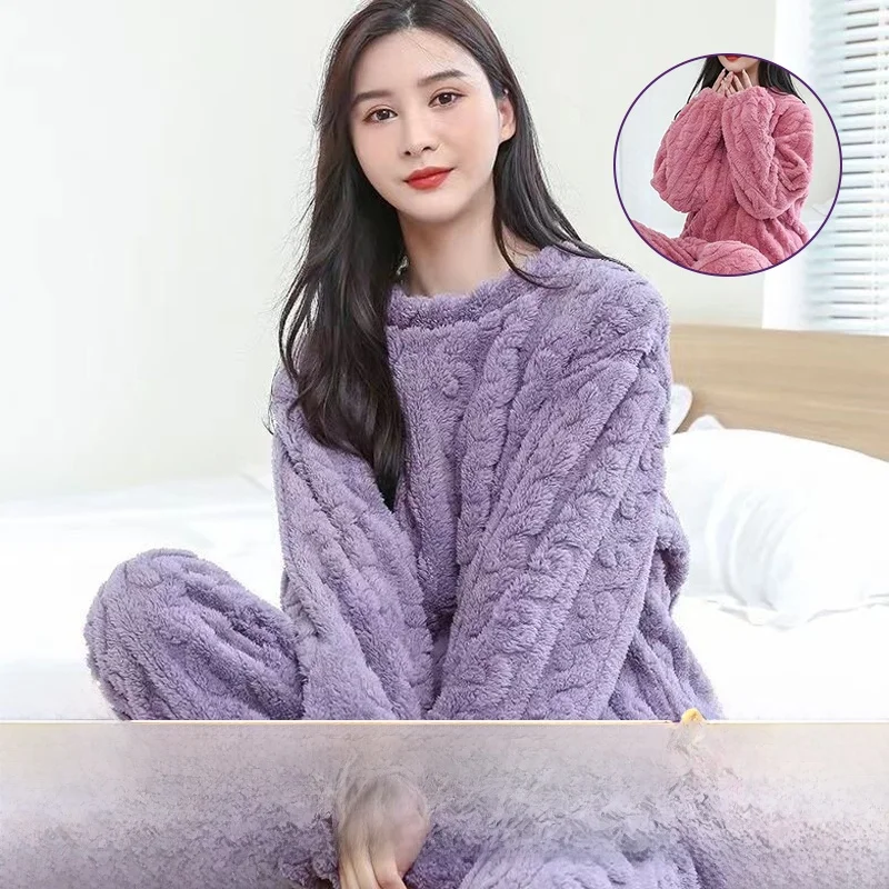 Coral Fleece Pajamas Women's Thickened Flannel Home Clothes Winter Sleepwear Long Sleeve round Neck Soft Polyester Fiber
Coral Fleece Pajamas Women's Thickened Flannel Home Clothes Winter Sleepwear Long Sleeve round Neck Soft Polyester Fiber
