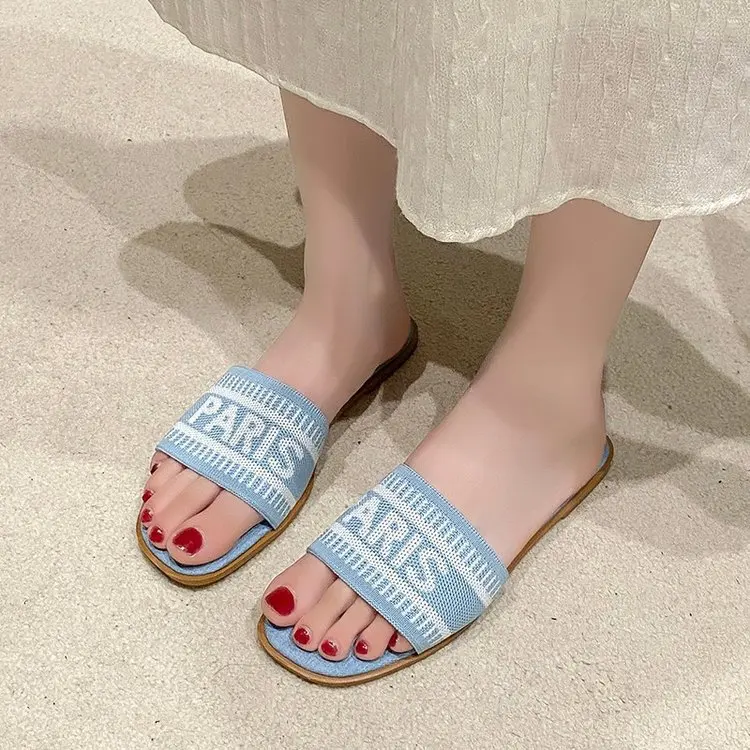 2024 Summer european and american style,round toe slippers,letter flat bottom sandals,women's embroidered beach sandals shoes
2024 Summer european and american style,round toe slippers,letter flat bottom sandals,women's embroidered beach sandals shoes