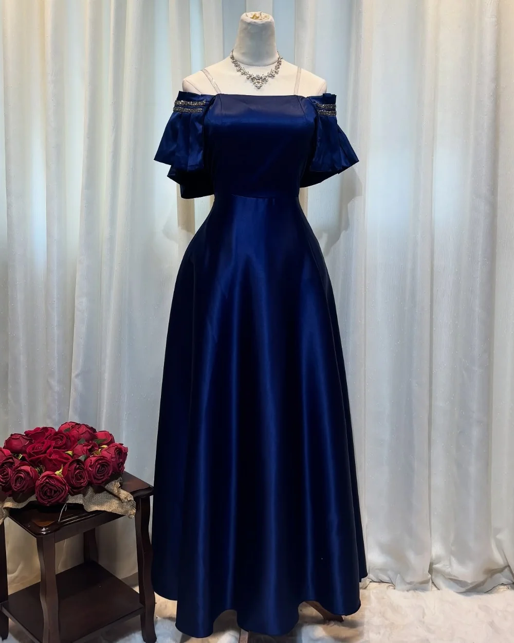 Customized Exquisite Formal Beading Sequined A-line Off-the-shoulder Long Dresses Bespoke Occasion Dresses Sizes Available Retro
Customized Exquisite Formal Beading Sequined A-line Off-the-shoulder Long Dresses Bespoke Occasion Dresses Sizes Available Retro