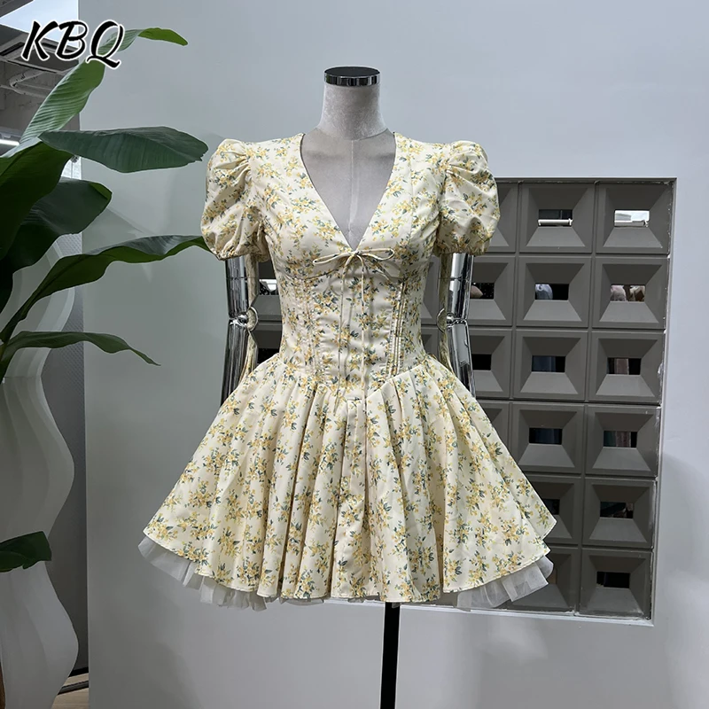 KBQ Hit Color Printing Spliced Lace Up Slimming Dresses for Women V Neck Short Sleeve High Waist Temperament Mini Dress Female
KBQ Hit Color Printing Spliced Lace Up Slimming Dresses for Women V Neck Short Sleeve High Waist Temperament Mini Dress Female