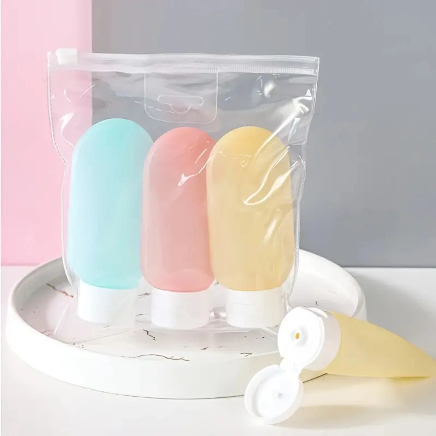 Leakproof, Portable and Refillable Set of 3 Squeezable Travel Cosmetic Toiletry Containers - Essential Jet-setters' Bottles - Co
Leakproof, Portable and Refillable Set of 3 Squeezable Travel Cosmetic Toiletry Containers - Essential Jet-setters' Bottles - Co