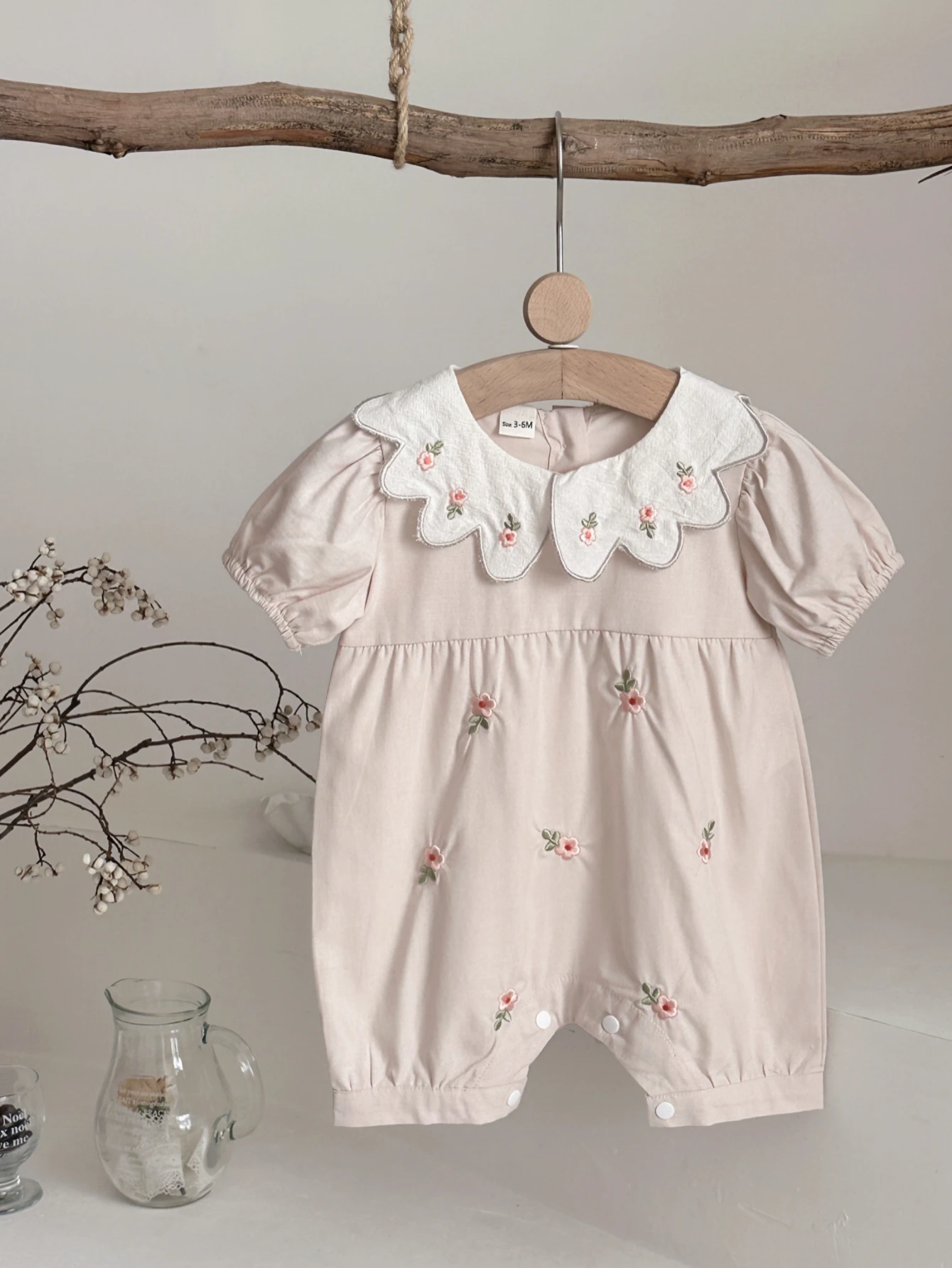 Комплект шорт для маленьких девочек, комбинезон с короткими рукавами, шорты с цветочным принтом, летняя одежда для маленьких девочек
Комплект шорт для маленьких девочек, комбинезон с короткими рукавами, шорты с цветочным принтом, летняя одежда для маленьких девочек