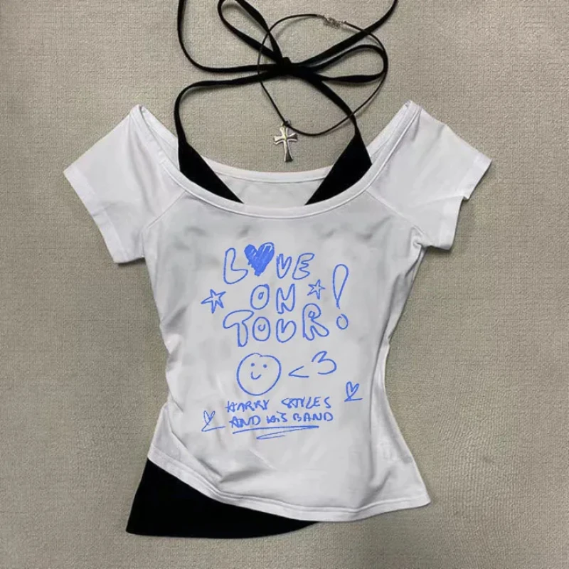 Spicy girl fake two-piece cut women's lace up fashion English printed short sleeved T-shirt casual clothing
Spicy girl fake two-piece cut women's lace up fashion English printed short sleeved T-shirt casual clothing