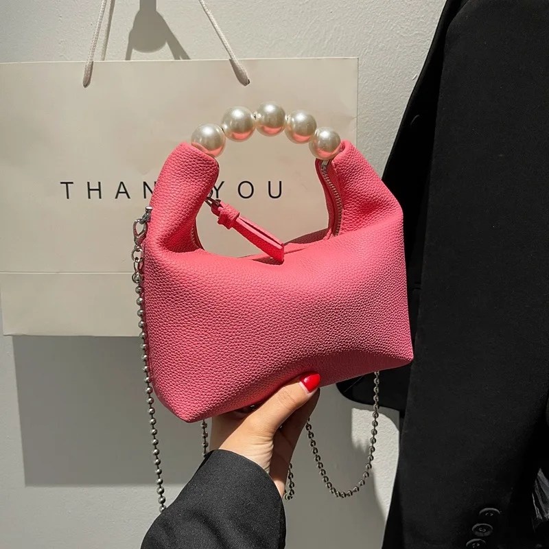 Crossbody Purse with Pearl for Women Fashion 2023 New Women's Handbags PU Leather Shoulder Bags High Quality Luxury Cloud Bag
Crossbody Purse with Pearl for Women Fashion 2023 New Women's Handbags PU Leather Shoulder Bags High Quality Luxury Cloud Bag