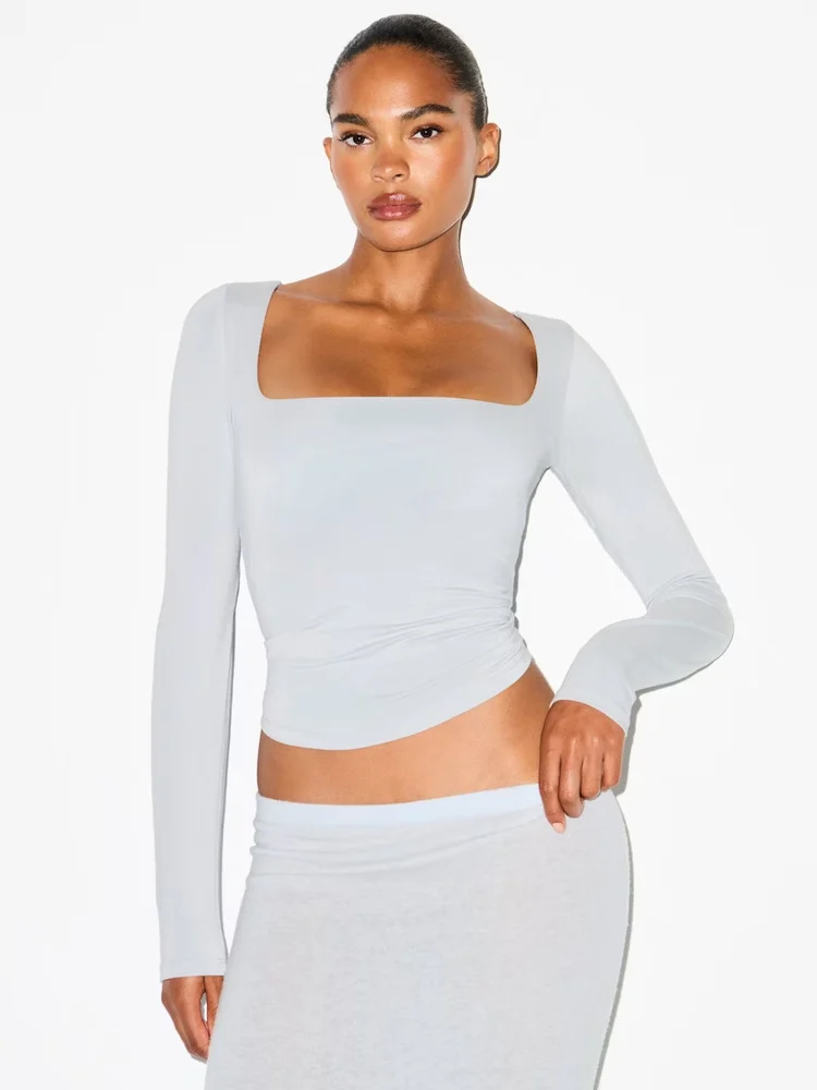 Kardaian Sle Long Sve U Ne Slim Fit Spor T irt Хлопковый трикотаж Удобная легкая повседневная повседневная одежда для женщин
Kardaian Sle Long Sve U Ne Slim Fit Spor T irt Хлопковый трикотаж Удобная легкая повседневная повседневная одежда для женщин