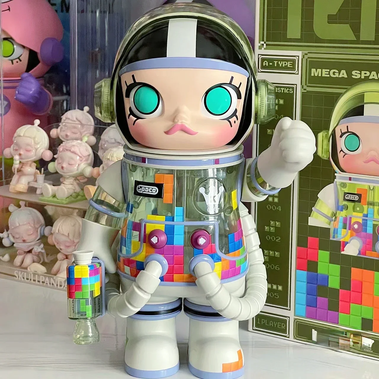 Molly Original Mega Space MOLLY 400% Color Battle Game Collaboration Limited Figure Exclusive Edition Collection Toy
Molly Original Mega Space MOLLY 400% Color Battle Game Collaboration Limited Figure Exclusive Edition Collection Toy