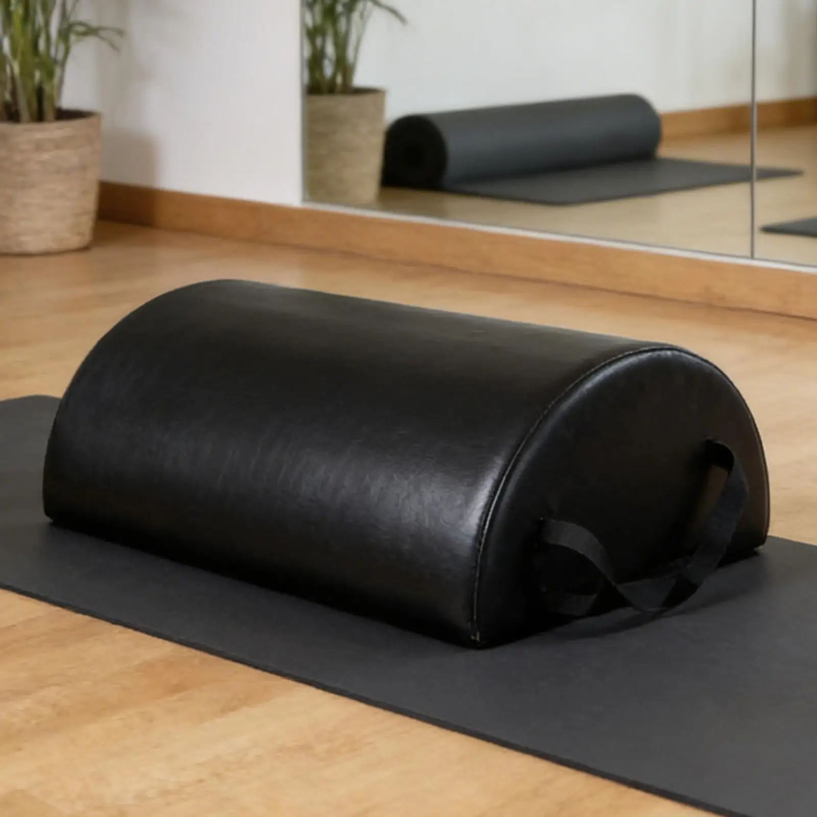 Эргономичный корректор для позвоночника Pilates Barrel в форме арки из прочной искусственной кожи для растяжки, йоги и фитнеса
Эргономичный корректор для позвоночника Pilates Barrel в форме арки из прочной искусственной кожи для растяжки, йоги и фитнеса