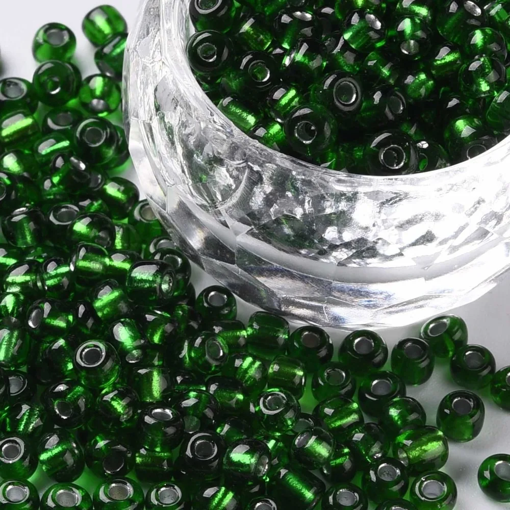 6/0 Glass Seed Beads Silver Lined Round Hole Round Green 4mm Hole: 1.5mm 6639 pcs/pound
6/0 Glass Seed Beads Silver Lined Round Hole Round Green 4mm Hole: 1.5mm 6639 pcs/pound