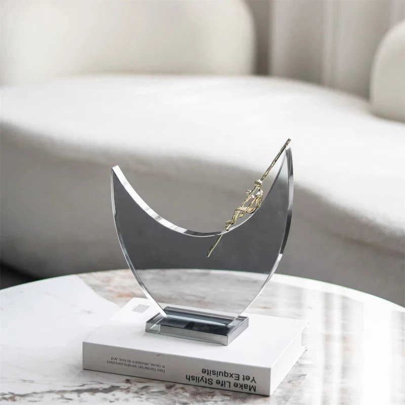 Европейский роскошный декор для гостиной: хрустальное украшение, настольный сувенир, современное искусство, металлическая лодка, фигурки людей, аксессуары для домашнего декора
Европейский роскошный декор для гостиной: хрустальное украшение, настольный сувенир, современное искусство, металлическая лодка, фигурки людей, аксессуары для домашнего декора