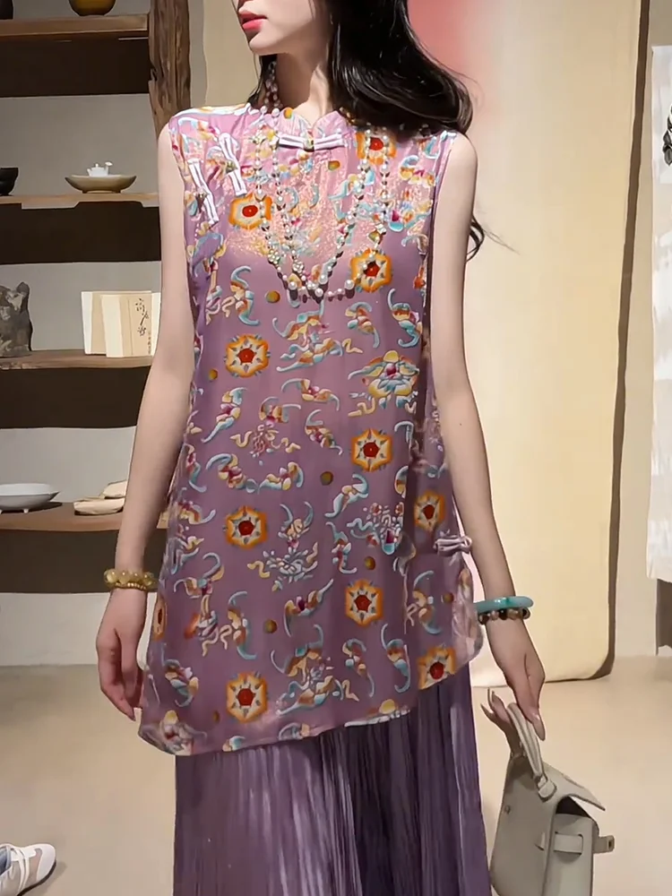 Новая китайская жилетка с цветочным принтом, женская модная блузка больших размеров, летняя, стройнящая фигуру, трендовая, для повседневной носки, свободного кроя, модель 2025 года.
Новая китайская жилетка с цветочным принтом, женская модная блузка больших размеров, летняя, стройнящая фигуру, трендовая, для повседневной носки, свободного кроя, модель 2025 года.