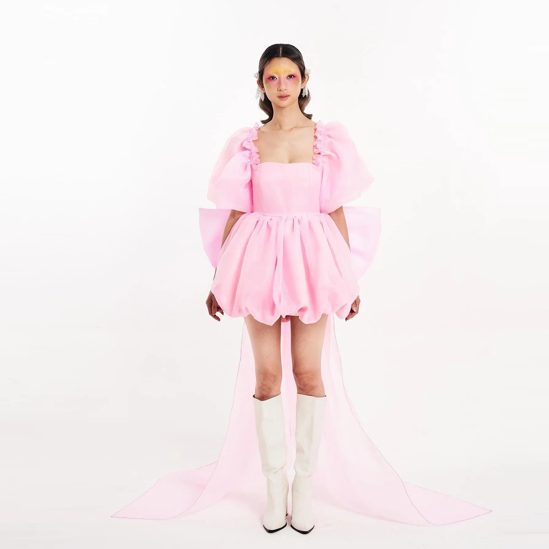 Cute Big Bow Organza Short Puffy Sleeves Birthday Mini Maxi Dress 2025 outure Sweety Pink Short Women Party Dresses
Cute Big Bow Organza Short Puffy Sleeves Birthday Mini Maxi Dress 2025 outure Sweety Pink Short Women Party Dresses