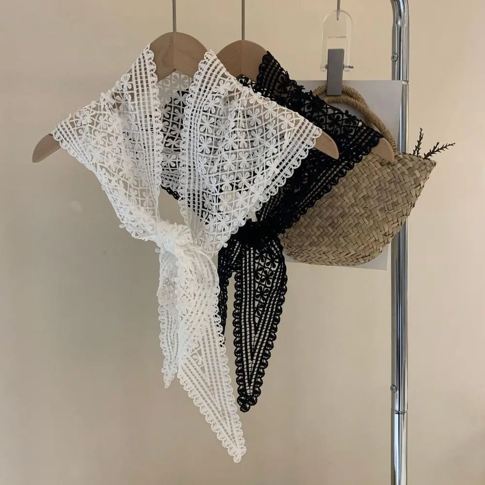 Floral Printed Lace Triangle Scarf Embroidered Ethnic Style Lace Head Scarf Thin Hollow Out Embroidered Flower Scarves Ladies
Floral Printed Lace Triangle Scarf Embroidered Ethnic Style Lace Head Scarf Thin Hollow Out Embroidered Flower Scarves Ladies