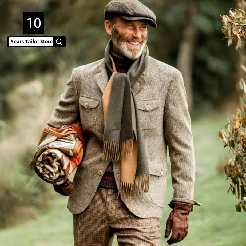 Vintage British Herringbone Tweed Tweed Hunting Casual Stand Collar Multiple Pockets Jacket Men's Suit Thick Everyday Blaze
Vintage British Herringbone Tweed Tweed Hunting Casual Stand Collar Multiple Pockets Jacket Men's Suit Thick Everyday Blaze