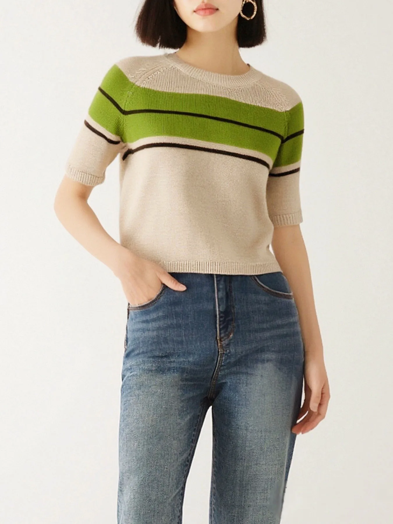 New Summer Fashion Casual Knitted Intercolor Splicing Contrast Striped Short Sleeve T-shirt for Women
New Summer Fashion Casual Knitted Intercolor Splicing Contrast Striped Short Sleeve T-shirt for Women