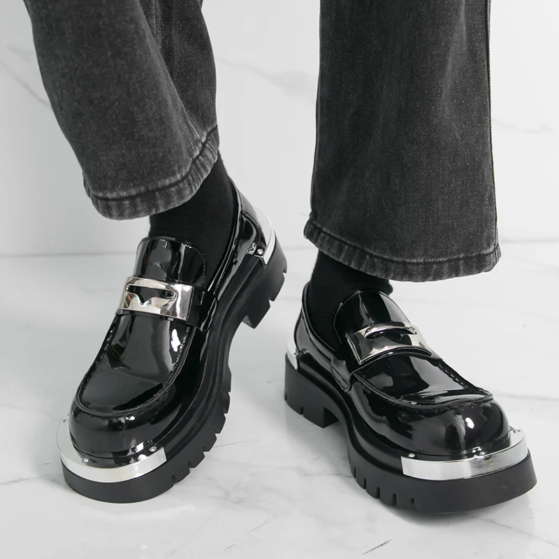 Men Loafers PU Thick Sole Comfortable Anti Slip Trend Business Men Shoes Size 38-46
Men Loafers PU Thick Sole Comfortable Anti Slip Trend Business Men Shoes Size 38-46