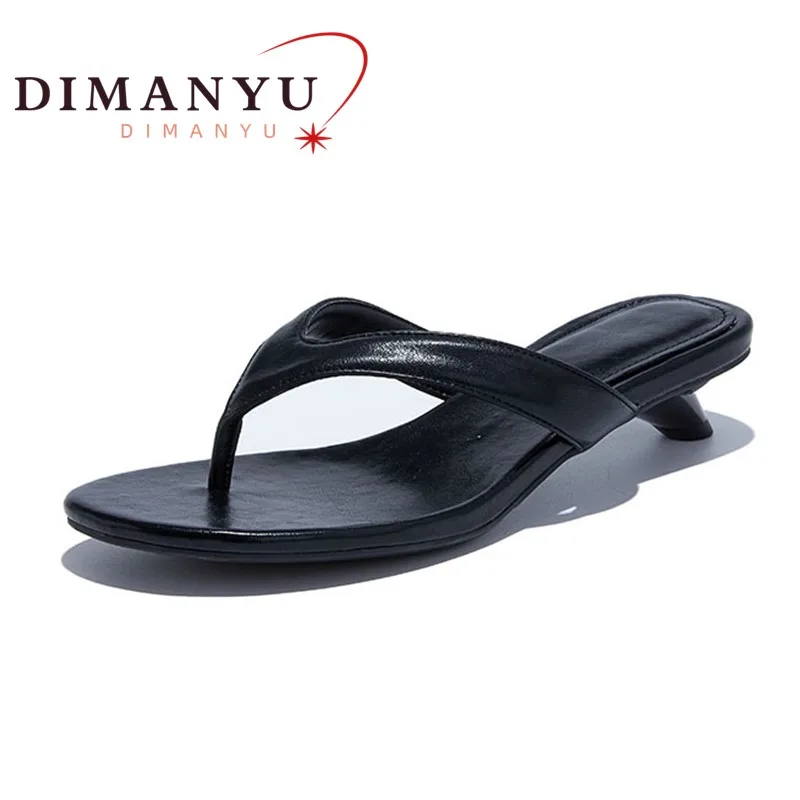 DIMANYU Women's Flip Flops 2026 New Women's Slippers High-Heel Fashion Flip-Flops Women Large Size Summer Beach Slippers Girl
DIMANYU Women's Flip Flops 2026 New Women's Slippers High-Heel Fashion Flip-Flops Women Large Size Summer Beach Slippers Girl