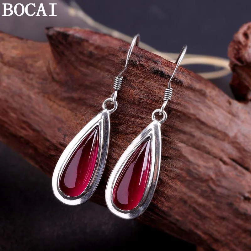 BOCAI New S925 Sterling Silver Versatile Temperament Water Droplet Red Corundum Earrings Women's Selected Gift
BOCAI New S925 Sterling Silver Versatile Temperament Water Droplet Red Corundum Earrings Women's Selected Gift