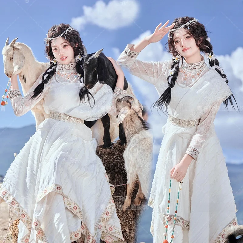 New 2025 Summer Photography Studio Tibetan Costume Sweet Style Minority Girl Travel Photography Clothing Ladies Ethnic Wear
New 2025 Summer Photography Studio Tibetan Costume Sweet Style Minority Girl Travel Photography Clothing Ladies Ethnic Wear