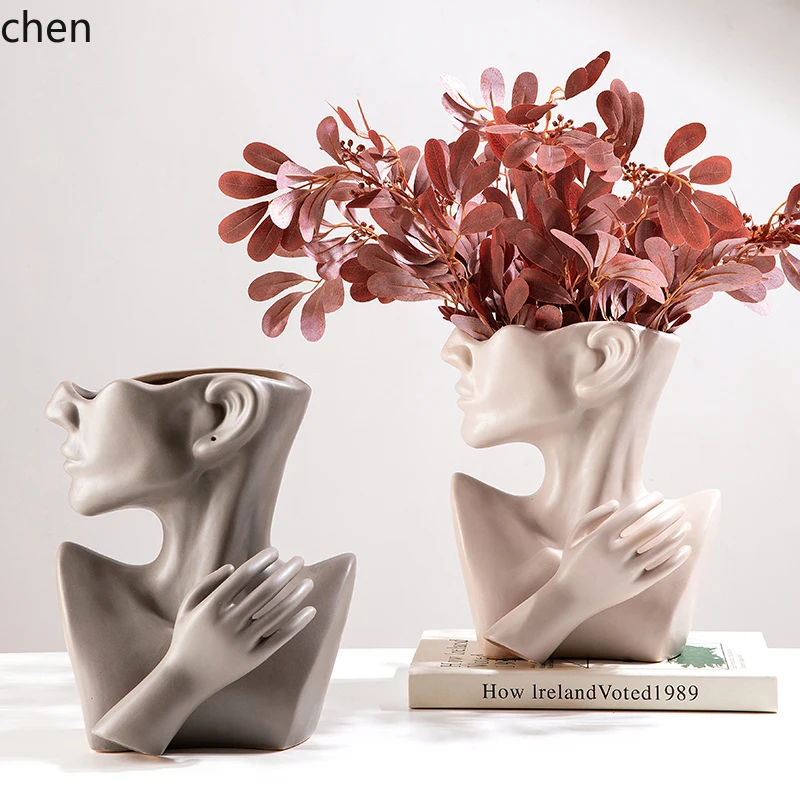 HTT Creative Personality Ceramic Human Face Art Vase Floral Modern Abstract Wine Cabinet Dining Table Simulation Flower Arranger
HTT Creative Personality Ceramic Human Face Art Vase Floral Modern Abstract Wine Cabinet Dining Table Simulation Flower Arranger