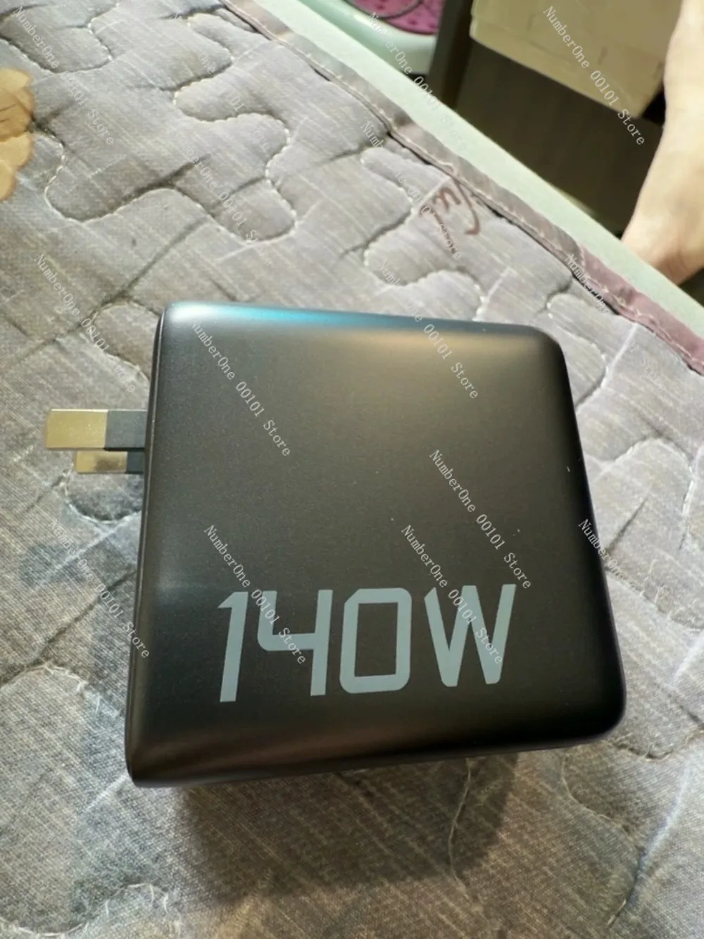 140w usb laptop charger 4-port multi-device fast charging classy
140w usb laptop charger 4-port multi-device fast charging classy