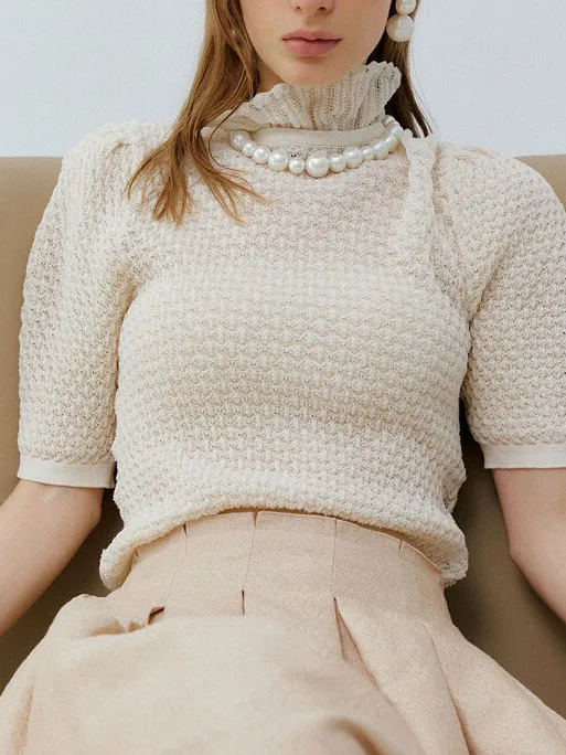 Korean Sle ort Sve Knitted irt Hollow out Collar Versatile Commute Faion Small Top Breathable Summer New Arrival
Korean Sle ort Sve Knitted irt Hollow out Collar Versatile Commute Faion Small Top Breathable Summer New Arrival