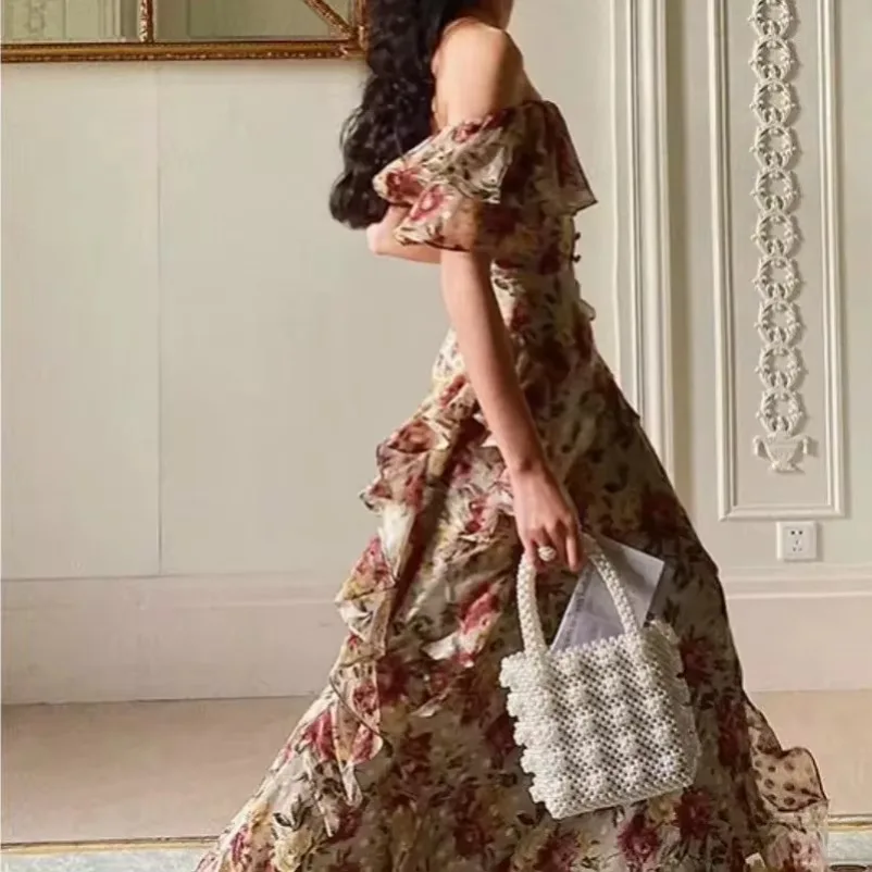 French Elegant Vintage Dress Women Floral Floor-Length 2000s Sexy Wedding Party Long Boho Dress Beach Style New Summer Y2k Chic
French Elegant Vintage Dress Women Floral Floor-Length 2000s Sexy Wedding Party Long Boho Dress Beach Style New Summer Y2k Chic