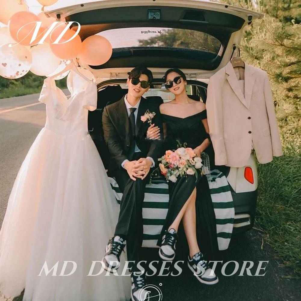 MD 2025 Simple A-line Black Wedding Dresses Off The Shoulder Floor-Length Sleeveless Korea Photo shooting Bride Gowns Customized
MD 2025 Simple A-line Black Wedding Dresses Off The Shoulder Floor-Length Sleeveless Korea Photo shooting Bride Gowns Customized