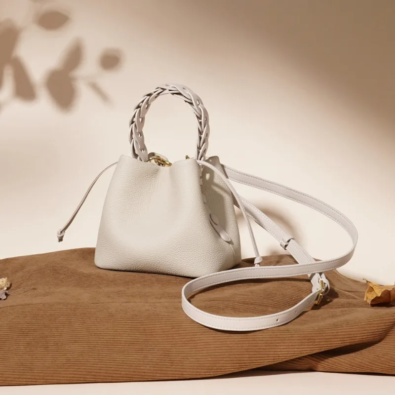 New bucket bag for spring and summer, textured leather, versatile for commuting, one shoulder crossbody, elegant handbag
New bucket bag for spring and summer, textured leather, versatile for commuting, one shoulder crossbody, elegant handbag