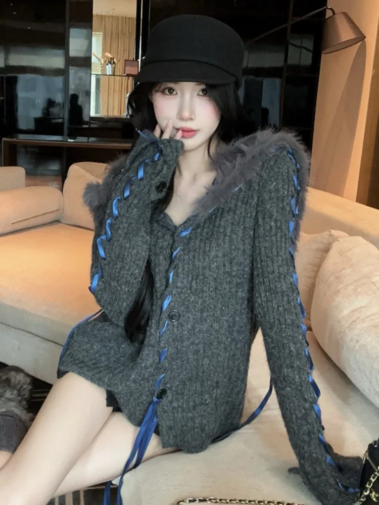 French Style Knitted Open Cardigan Women's Winter Loose Slimming Outerwear Sweater Coat Large Size Fashion Sensation Sash Design
French Style Knitted Open Cardigan Women's Winter Loose Slimming Outerwear Sweater Coat Large Size Fashion Sensation Sash Design