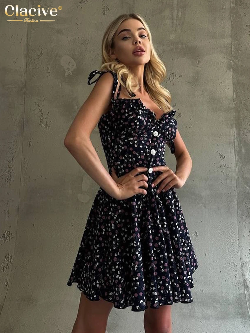 Clacive Summer Loose Print Women's Dress 2025 Fashion Square Collar Sleeveless Mini Dresses Elegant Classic Pleated Female Dress
Clacive Summer Loose Print Women's Dress 2025 Fashion Square Collar Sleeveless Mini Dresses Elegant Classic Pleated Female Dress