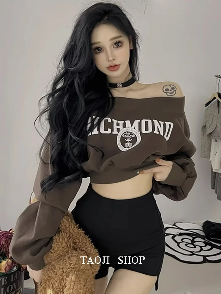 American Style Hot Girl One Shoulder Short Sleeve Long Sleeve Sweatshirt Letter Print Overhead Top for Early Spring Women's F...
American Style Hot Girl One Shoulder Short Sleeve Long Sleeve Sweatshirt Letter Print Overhead Top for Early Spring Women's F...