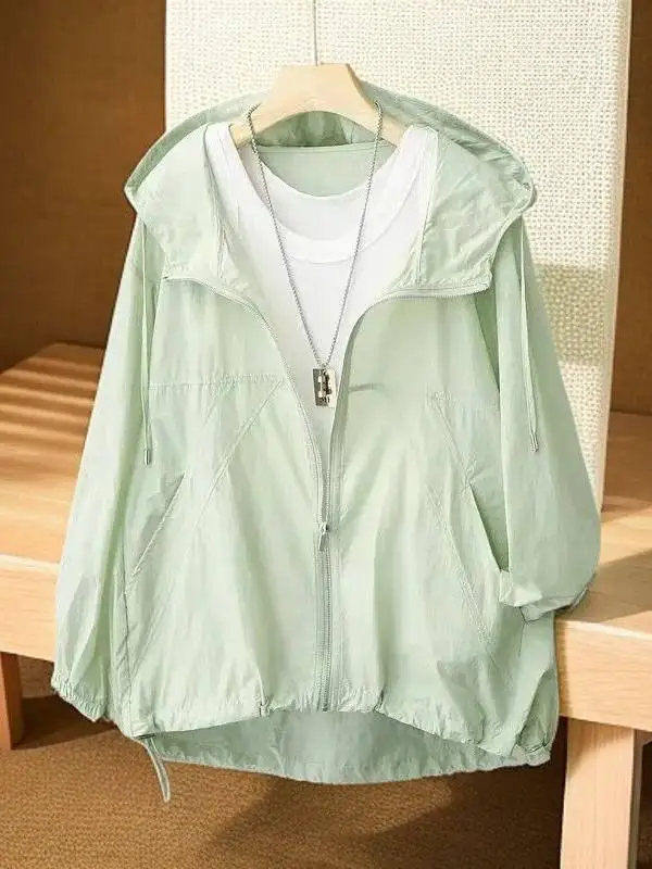 plus Size Summer Lightweight Breathable Women's Hooded Air Conditioned Sun Protection Clothing Loose Fit Long Sleeve Zipper Top
plus Size Summer Lightweight Breathable Women's Hooded Air Conditioned Sun Protection Clothing Loose Fit Long Sleeve Zipper Top