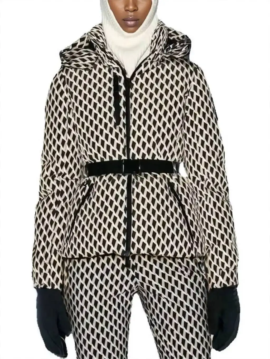 Women's Winter Hooded High Waist Padded Sport Parkas Coats With Belt Female Elegant Thick Warm Pockets Windproof Skiing Jackets
Women's Winter Hooded High Waist Padded Sport Parkas Coats With Belt Female Elegant Thick Warm Pockets Windproof Skiing Jackets